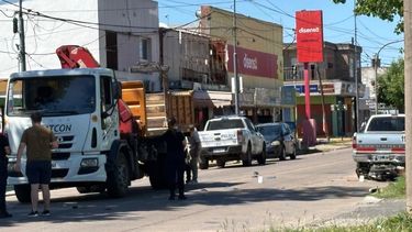 El fatal accidente tuvo lugar en avenida Illia casi Balboa.