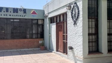 El Centro de Formación Integral Nº 1 funciona en avenida Presidente Perón 1560 y recibe a 128 estudiantes de entre 13 y 21 años, con distintos tipos de discapacidad. El Centro de Formación Integral Nº 1 funciona en avenida Presidente Perón 1560 y recibe a 128 estudiantes de entre 13 y 21 años, con distintos tipos de discapacidad.