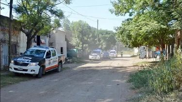 En 2016 ocurrió el crimen perpetrado por dos hermanos contra un joven que residía frente a la casa de ellos en el barrio Jorge Newbery. En 2016 ocurrió el crimen perpetrado por dos hermanos contra un joven que residía frente a la casa de ellos en el barrio Jorge Newbery.