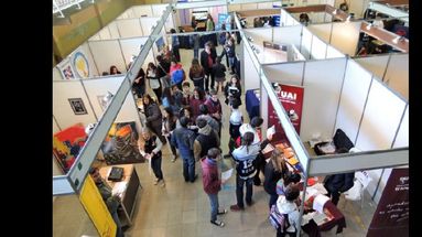 La iniciativa tendrá lugar en las instalaciones del Colegio del Huerto desde la mañana y hasta la tarde. (ARCHIVO LA OPINION)