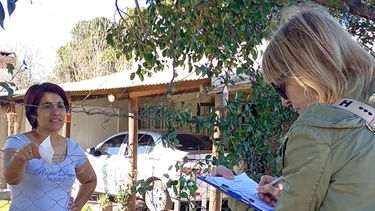 Durante la recorrida, el personal de salud brindó información sobre la Fiebre Hemorrágica Argentina. Durante la recorrida, el personal de salud brindó información sobre la Fiebre Hemorrágica Argentina.