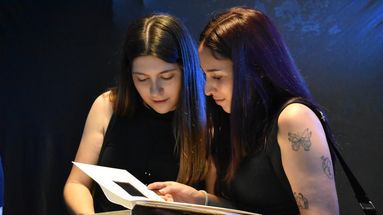 Territorios Sensibles. Este lunes en elCentro Cultural Registrarte se realizará una activación de la muestra con la presencia de las artistas. Territorios Sensibles. Este lunes en elCentro Cultural Registrarte se realizará una activación de la muestra con la presencia de las artistas.