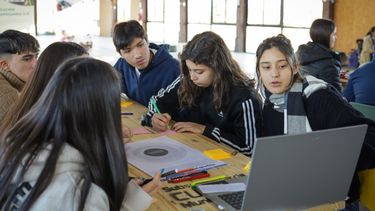 pergamino se une a samsung para una nueva hackaton joven pergamino se une a samsung para una nueva hackaton joven