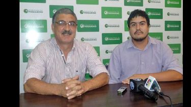 Pansecchi y Capurelli informaron acerca de los cambios en la grilla. (LA OPINION)