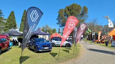 El stand de Pergamino Automotores está ubicado estratégicamente en la entrada del predio de la Expo Rural Pergamino.