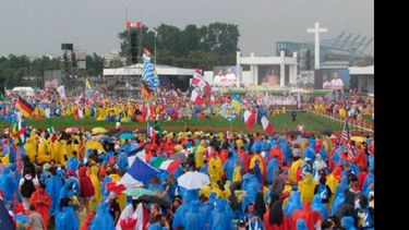 Una multitud de jóvenes de diferentes países se dieron cita en la misa inaugural. (ACI PRENSA)