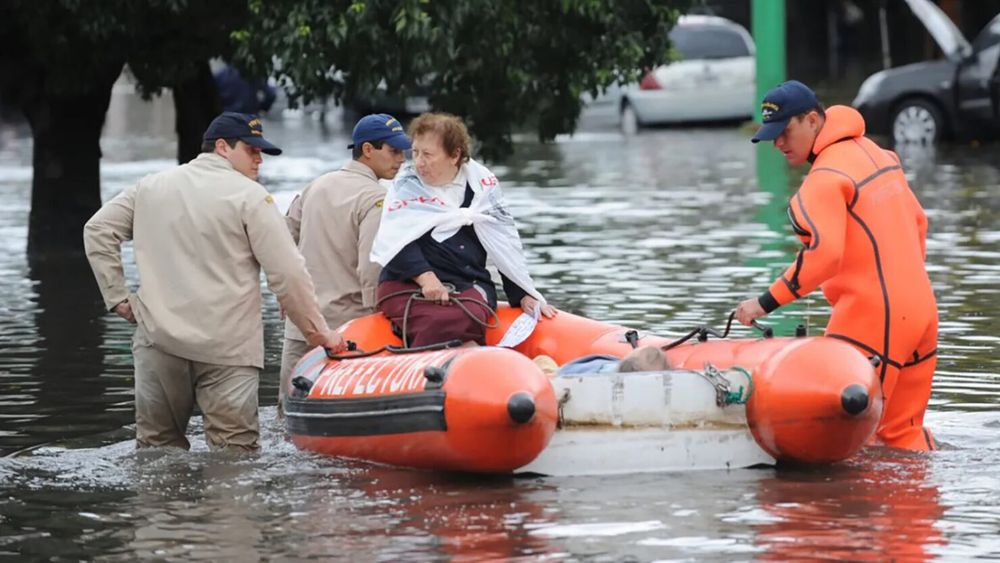 El grupo tendrá como misión brindar apoyo logístico y operativo en escenarios que requieran evacuaciones en Pergamino.