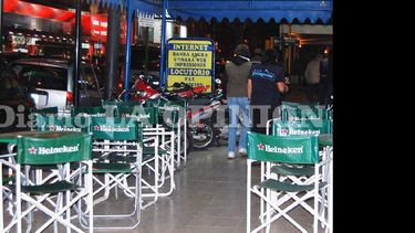 Instan al cumplimiento para evitar multas y secuestro del mobiliario. (LA OPINION)