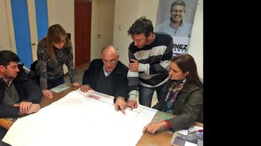 El equipo técnico del área de Infraestructura del frente Cambiemos tiene varios proyectos diseñados. (FRENTE CAMBIEMOS)