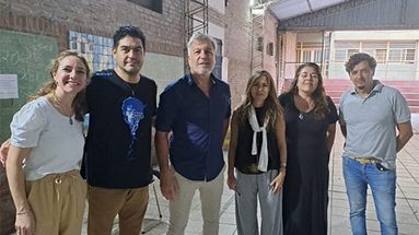 La jornada inaugural, coordinada por Silvana Ampudia y Cristian Capurelli, se desarrolló bajo el título “Nuestro territorio, nuestras historias”. La jornada inaugural, coordinada por Silvana Ampudia y Cristian Capurelli, se desarrolló bajo el título “Nuestro territorio, nuestras historias”.