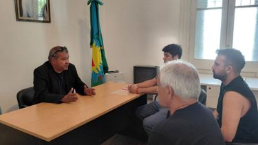 El Dr. Gómez en su despacho de la Defensoría del Pueblo de la Provincia El Dr. Gómez en su despacho de la Defensoría del Pueblo de la Provincia