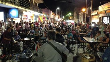 Desde este fin de semana se intensifican las actividades culturales en la zona céntrica de la ciudad. Desde este fin de semana se intensifican las actividades culturales en la zona céntrica de la ciudad.