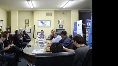 Participaron autoridades policiales, funcionarios del Municipio y representantes de la Cámara. (CAMARA DE COMERCIO)