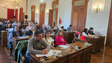 Los concejales de Pergamino debatieron proyectos vinculados a discapacidad, seguridad, obras públicas y jubilaciones en la décimo segunda sesión ordinaria. Los concejales de Pergamino debatieron proyectos vinculados a discapacidad, seguridad, obras públicas y jubilaciones en la décimo segunda sesión ordinaria.