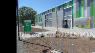 Diariamente muchos vecinos tramitan su licencia de conducir. (LA OPINION)
