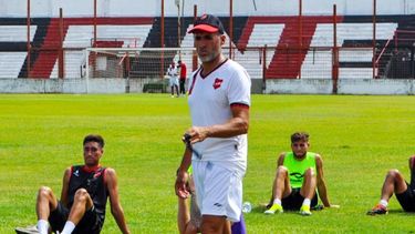 El equipo que dirige Adrián Aranda buscará ser protagonista en el inicio de esta nueva temporada. El equipo que dirige Adrián Aranda buscará ser protagonista en el inicio de esta nueva temporada.
