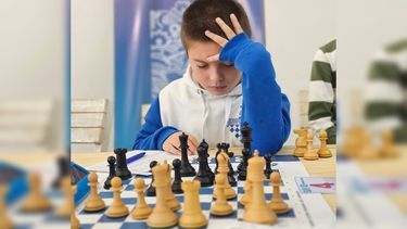 Concentración total. Tomás Casquero, durante una de sus partidas en el Campeonato Argentino.