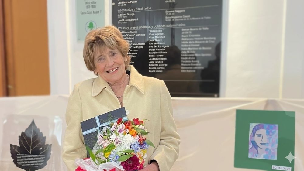 El Concejo Deliberante de Pergamino reconoció su labor como creadora del Banco de Medicamentos de Red Solidaria. El Concejo Deliberante de Pergamino reconoció su labor como creadora del Banco de Medicamentos de Red Solidaria.