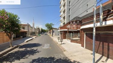 Los ladrones llamaron a la puerta y cuando los atendieron los moradores irrumpieron violentamente en una casa de Moreno entre Florida y Dorrego.
