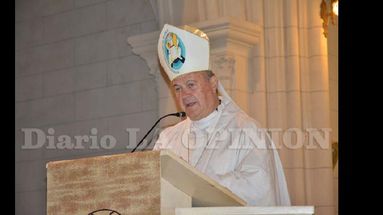 El obispo instó a trabajar juntos, llegar a propuestas que beneficien a todos. (LA OPINION)