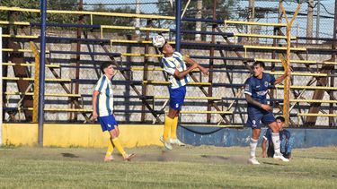 Esta tarde, tres de los cuatro representantes de la Liga Nicoleña se presentarán en la segunda fecha del torneo de la Federación Norte de Fútbol. Esta tarde, tres de los cuatro representantes de la Liga Nicoleña se presentarán en la segunda fecha del torneo de la Federación Norte de Fútbol.