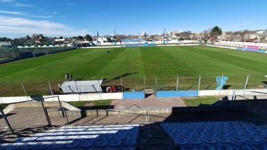 Liga de Fútbol de Pergamino: Juventud y Alfonzo definirán el título en el estadio Fernando Bello Liga de Fútbol de Pergamino: Juventud y Alfonzo definirán el título en el estadio Fernando Bello