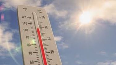 Según el organismo, el centro argentino tienen más de un 55% de probabilidades de sufrir calor por encima del promedio histórico. Según el organismo, el centro argentino tienen más de un 55% de probabilidades de sufrir calor por encima del promedio histórico.