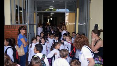 Los gremios y el nuevo Gobierno bonaerense comenzarán a conversar la próxima semana. (ARCHIVO LA OPINION)