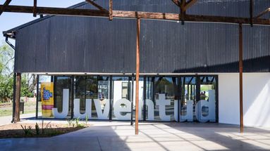 El espacio coordinado por profesionales de la Dirección de salud Mental de la Municipalidad de Pergamino, funciona todos los viernes de 18:30 a 19:30 horas en el Galpón de la Juventud. El espacio coordinado por profesionales de la Dirección de salud Mental de la Municipalidad de Pergamino, funciona todos los viernes de 18:30 a 19:30 horas en el Galpón de la Juventud.