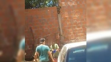 Al menor lo agredieron dos sujetos que lo atacaron con un rebenque. Al menor lo agredieron dos sujetos que lo atacaron con un rebenque.