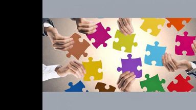 El sistema se sustenta en la solidaridad, esfuerzo y la ayuda mutua.  (INTERNET)