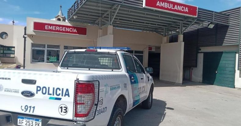 La Policía inició la pesquisa para identificar a la persona que conducía la camioneta utilizada para chocar intencionalmente al motociclista que terminó muy malherido.