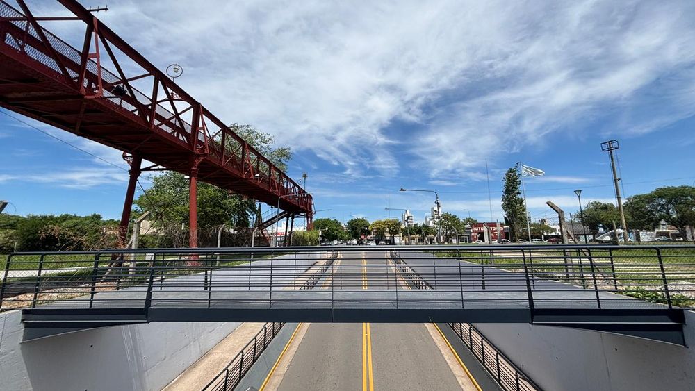 Viaducto: ultiman detalles para habilitar el nuevo puente peatonal