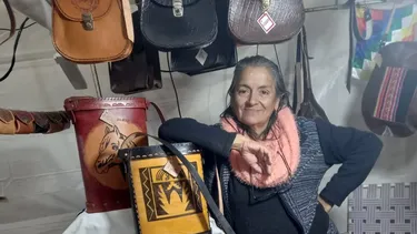 La docente y artesana fue una de las voces femeninas más destacadas de la ciudad y durante años organizó la feria artesanal local. La docente y artesana fue una de las voces femeninas más destacadas de la ciudad y durante años organizó la feria artesanal local.