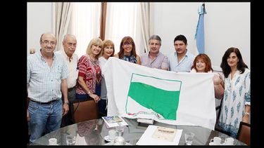 El intendente encabezó el encuentro con representantes de la Asociación Descendientes Italianos Emilia Romagna. (PRENSA MUNICIPALIDAD)