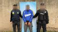 La Policía Federal realizó un allanamiento en una vivienda del barrio Acevedo donde secuestró cocaína, marihuana, armas de fuego y detuvo al principal investigado por narcomenudeo. La Policía Federal realizó un allanamiento en una vivienda del barrio Acevedo donde secuestró cocaína, marihuana, armas de fuego y detuvo al principal investigado por narcomenudeo.