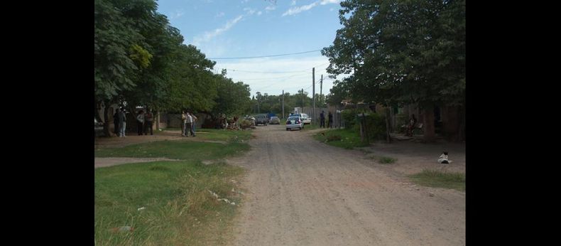 Delincuentes ingresaron a la vivienda del barrio José Hernández y se llevaron prácticamente todos los elementos de valor que encontraron. (ARCHIVO LA OPINION)