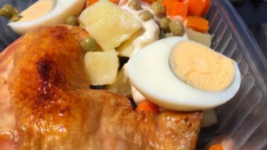 Facundo Barros, vecino de la ciudad de Baradero, brindó detalles de la iniciativa solidaria que llevará adelante junto a su pareja para organizar viandas y entregarlas a vecinos este 24 de diciembre. Facundo Barros, vecino de la ciudad de Baradero, brindó detalles de la iniciativa solidaria que llevará adelante junto a su pareja para organizar viandas y entregarlas a vecinos este 24 de diciembre.