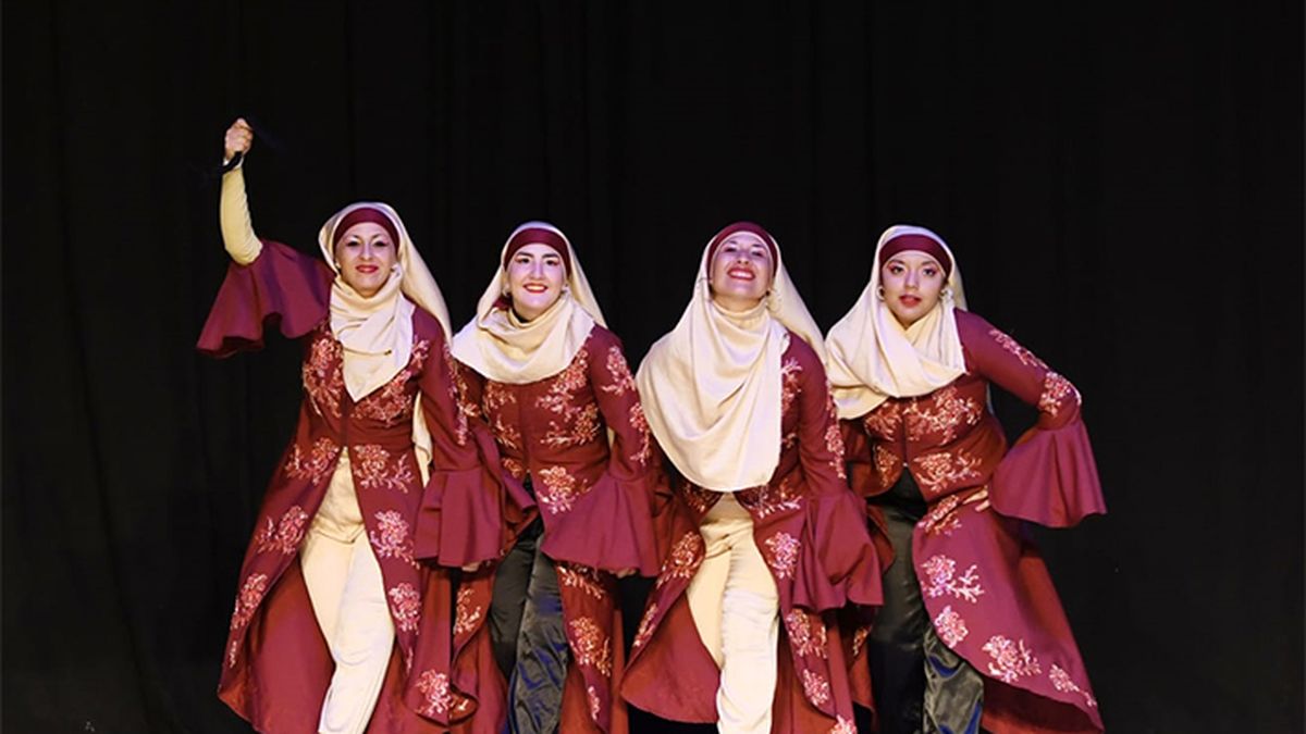 Alumnas de Pergamino triunfan en la Liga Internacional de Danzas