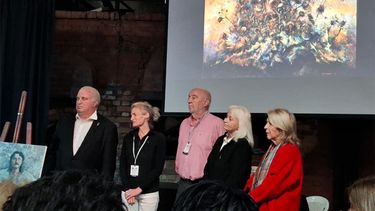 Gregorio Luke, Gabriela Scoda, Jorge Costa, Judith Silva y María Elena Beneito durante el homenaje a Angel Ricardo Juárez.