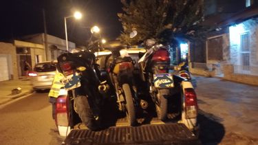 En el marco de un despliegue conjunto de control y prevención, la Dirección de Tránsito encabezó este lunes una serie de operativos de interceptación vehicular que concluyeron con la retención de 16 motocicletas. En el marco de un despliegue conjunto de control y prevención, la Dirección de Tránsito encabezó este lunes una serie de operativos de interceptación vehicular que concluyeron con la retención de 16 motocicletas.