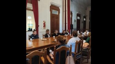 El segundo encuentro de la Mesa fue pautado para el 18 de abril. El segundo encuentro de la Mesa fue pautado para el 18 de abril.