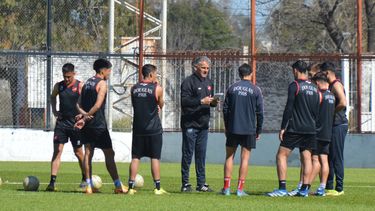 Douglas Haig se presenta en Rafaela luego de una intensa semana de preparación.