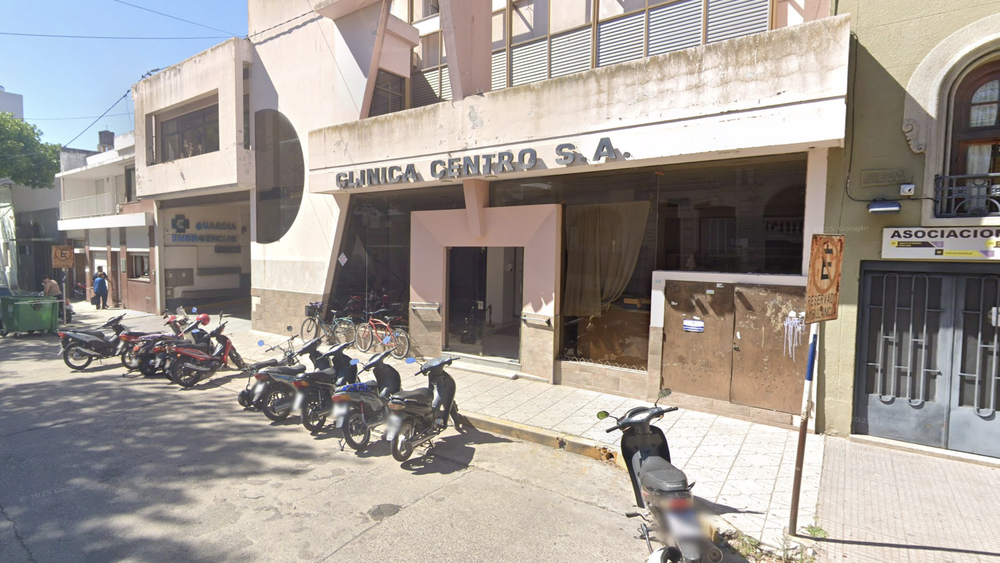Clinica Centro de calle Pueyrredon Clinica Centro de calle Pueyrredon