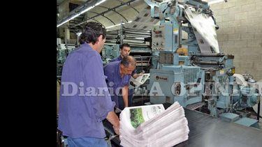 La celebración alcanza a más de 120 obreros agrupados en la Unión Gráfica Pergaminense. (LA OPINION)