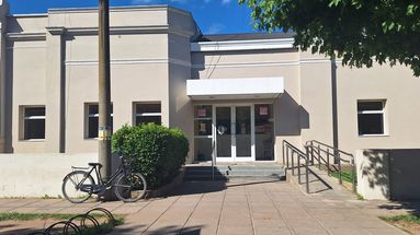 La jefa de salud mental del Hospital Gomendio participó días pasados del PreCosapro, instancia previa al Congreso de Salud Provincial, que se realizó en el Centro Universitario de Ramallo. La jefa de salud mental del Hospital Gomendio participó días pasados del PreCosapro, instancia previa al Congreso de Salud Provincial, que se realizó en el Centro Universitario de Ramallo.