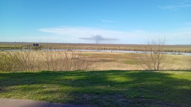 Nuevo incendio en la zona de islas de Baradero: monitores posibles focos activos Nuevo incendio en la zona de islas de Baradero: monitores posibles focos activos