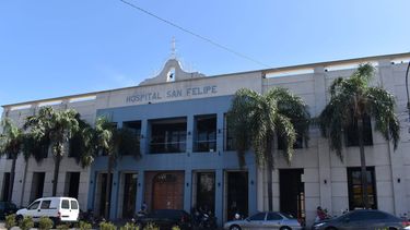 En continuidad con los reclamos que habrían comenzado semanas atrás por distintas situaciones ocurridas dentro del Hospital San Felipe En continuidad con los reclamos que habrían comenzado semanas atrás por distintas situaciones ocurridas dentro del Hospital San Felipe