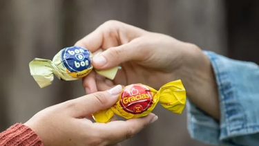 Desde este martes y hasta el próximo lunes, el país se rinde a los encantos de los chocolates, caramelos y bombones, en la Semana de la Dulzura. Desde este martes y hasta el próximo lunes, el país se rinde a los encantos de los chocolates, caramelos y bombones, en la Semana de la Dulzura.