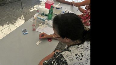 Uno de los compromisos asumidos por la Provincia es poder masificar el acceso de la gente al testeo gratuito. (ARCHIVO)
